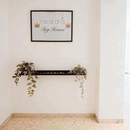 Apartment Redda Big House Bari