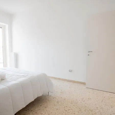 Redda Big House Apartment Bari