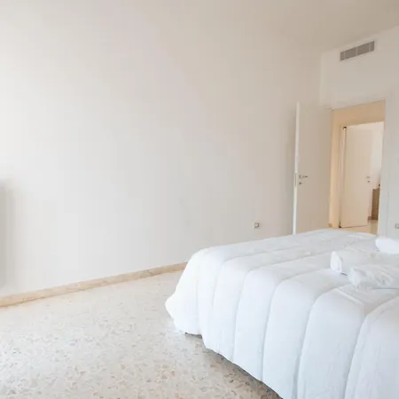 Redda Big House Apartment Bari